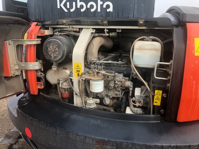 KX057-4