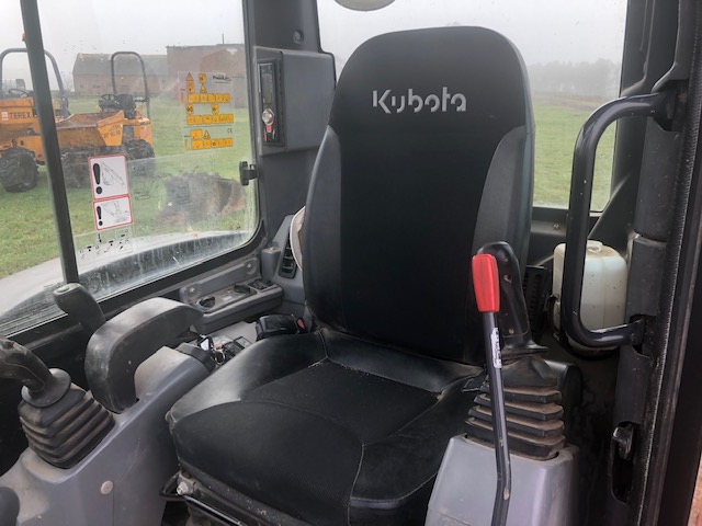 KX057-4